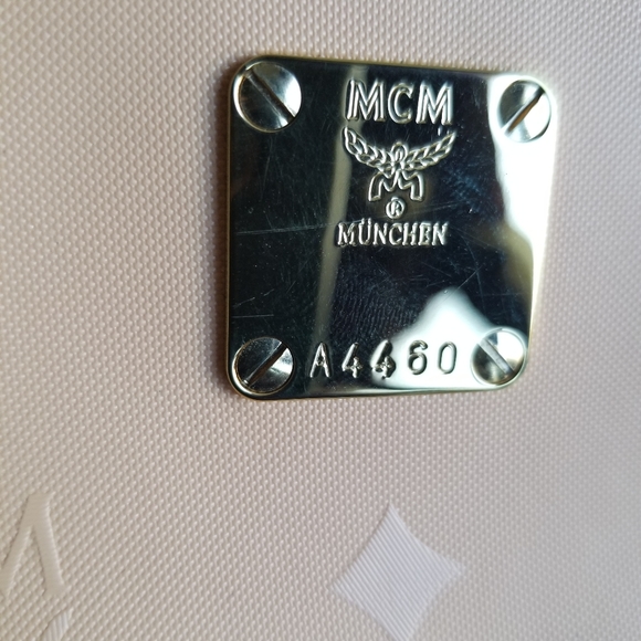 MCM crossbody bag. - Picture 14 of 14